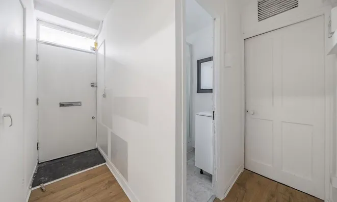 Недвижимость Long Lane, Borough: 4