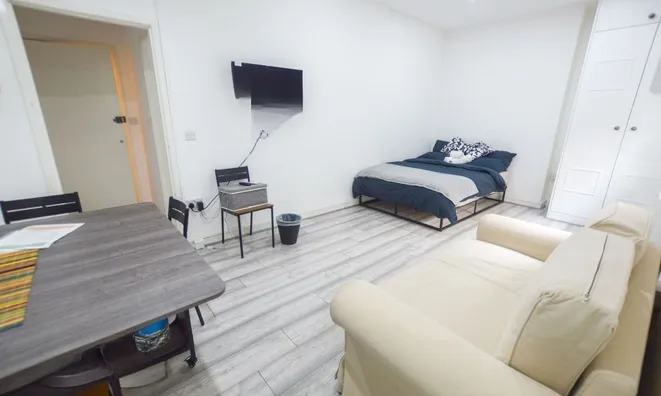 Недвижимость Gloucester Terrace: 6