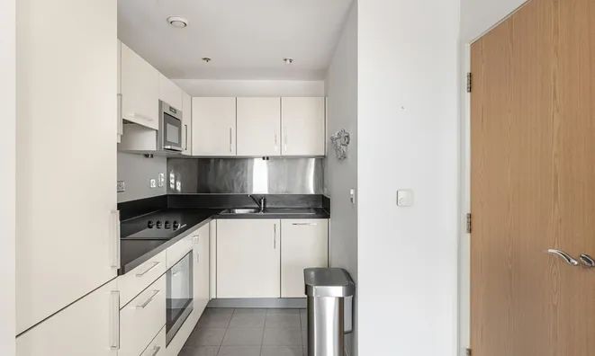 Недвижимость Dalston Square: 4