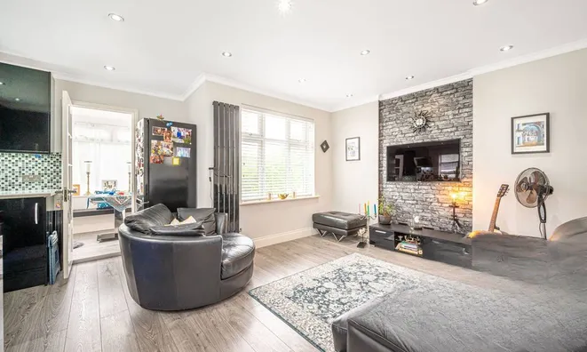 Недвижимость Braemar Avenue, Neasden: 8