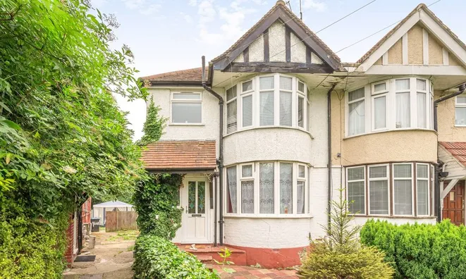 Недвижимость Braemar Avenue, Neasden: 9