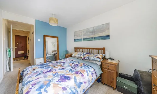 Недвижимость Cromwell Road: 1