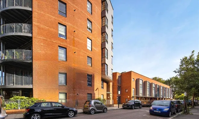 Недвижимость Lyme Grove House, Lyme Grove, Loddiges Road: 9