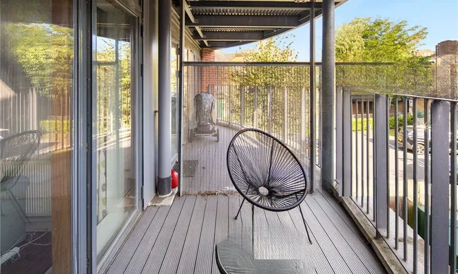 Недвижимость Lyme Grove House, Lyme Grove, Loddiges Road: 10