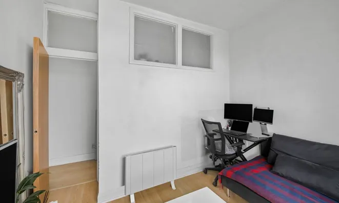 Недвижимость Cliff Court, Cliff Road: 5