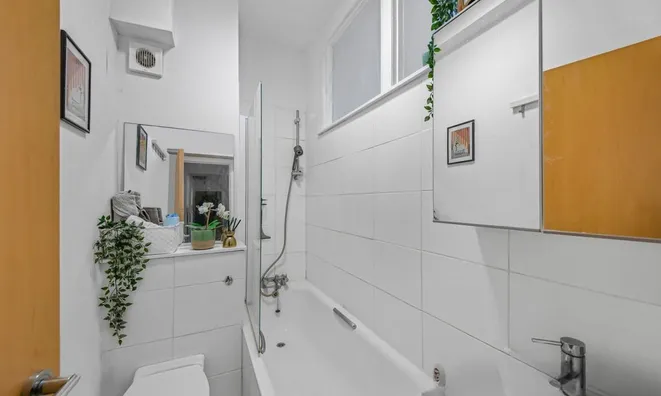 Недвижимость Cliff Court, Cliff Road: 12