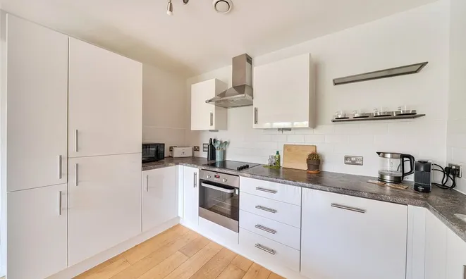 Недвижимость Glengall Road: 2