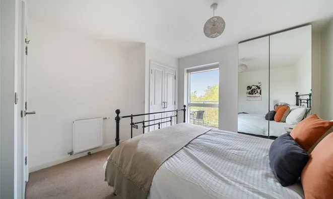 Недвижимость Glengall Road: 8