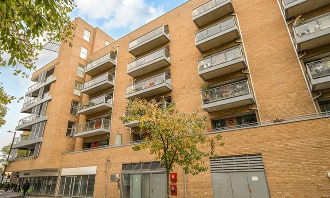 Недвижимость Glengall Road: 12