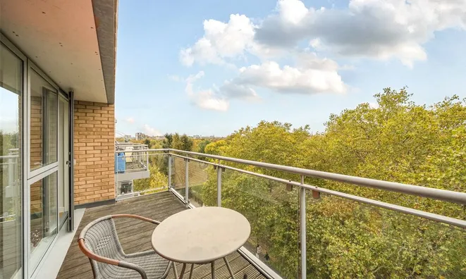 Недвижимость Glengall Road: 17