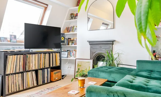 Недвижимость Landor Road: 10