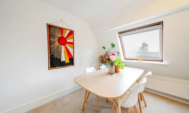 Недвижимость Landor Road: 18