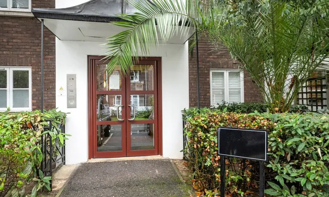 Недвижимость Brompton Park Crescent: 2