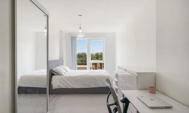 Недвижимость Woodley Crescent: 3