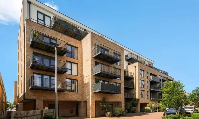 Недвижимость Woodley Crescent: 6