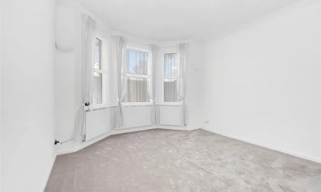 Недвижимость Melrose Avenue: 6