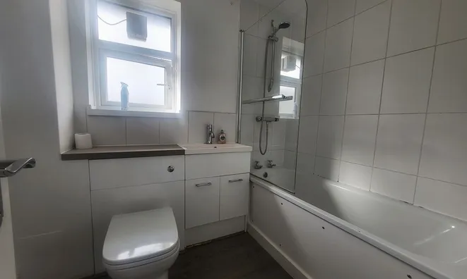 Недвижимость Geraldine Road: 1