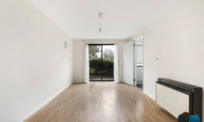 Недвижимость Deanery Close: 8