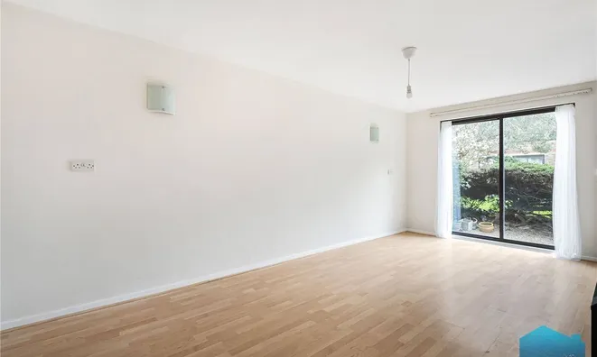 Недвижимость Deanery Close: 13