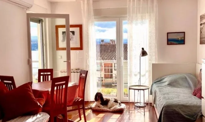 Недвижимость Двухкомнатная квартира в центре Опатии: 2