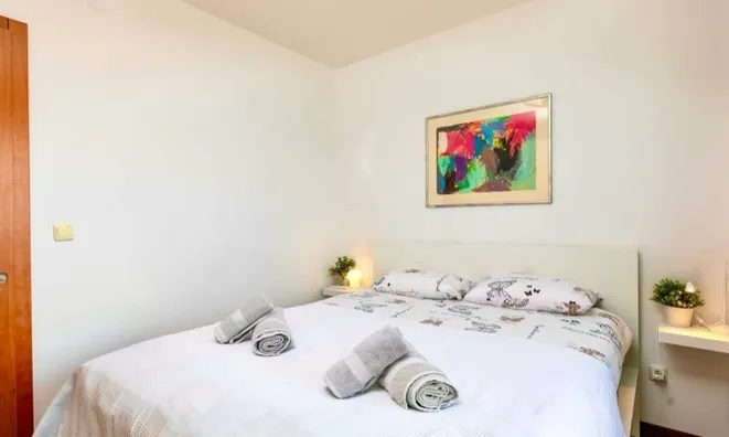 Недвижимость Двухкомнатная квартира в центре Опатии: 7