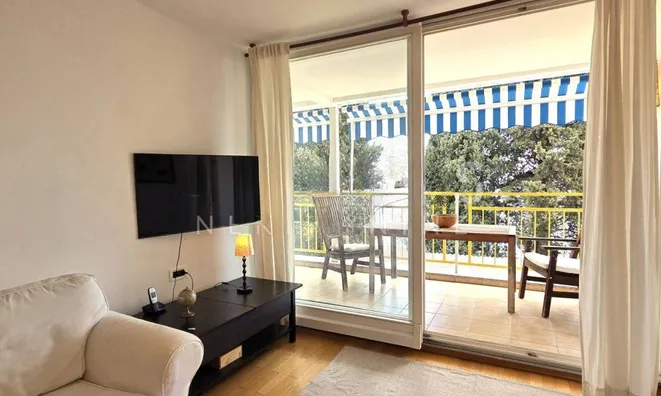 Недвижимость Трехкомнатная квартира в Опатии: 3