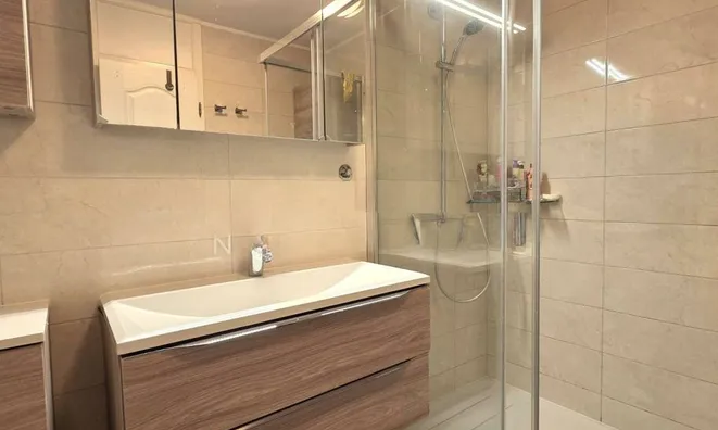 Недвижимость Трехкомнатная квартира в Опатии: 14