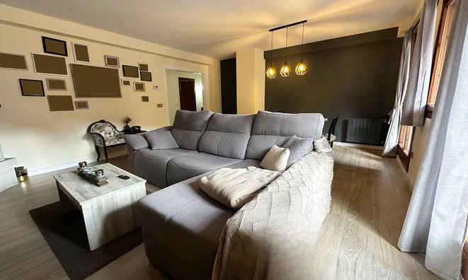 Недвижимость Apartment for sale in Encamp, 5 bedrooms: 3