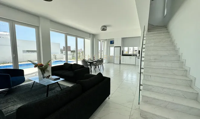 Недвижимость 3 Bedroom Detached House for Sale in Dekeleia, Larnaca: 3