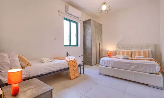 Недвижимость Sliema Seaview Apartment: 8