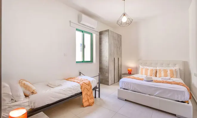 Недвижимость Sliema Seaview Apartment: 11