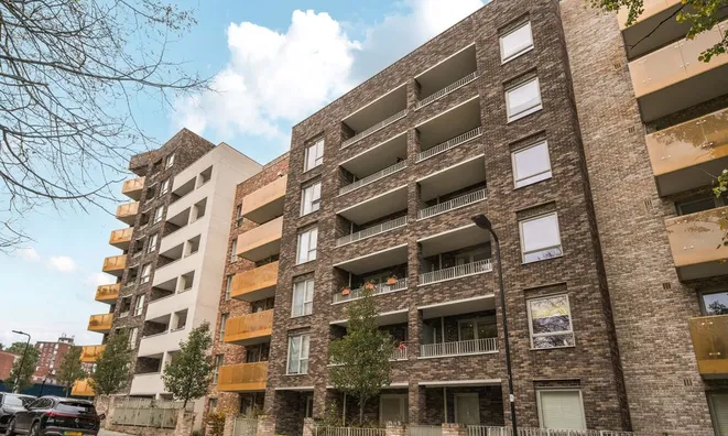 Недвижимость Avenue Road: 9