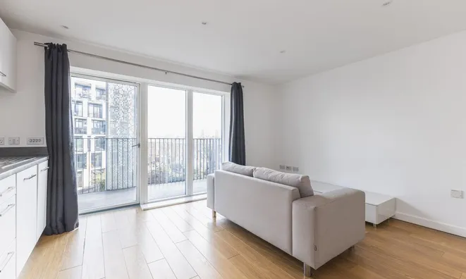 Недвижимость Atkins Square: 7