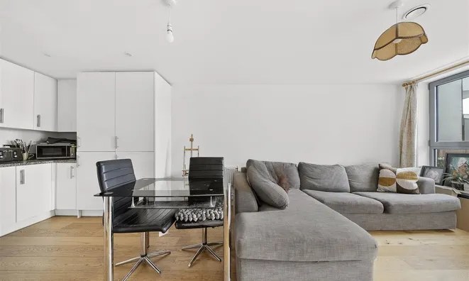 Недвижимость Chesworth Court, Fulneck Place: 11