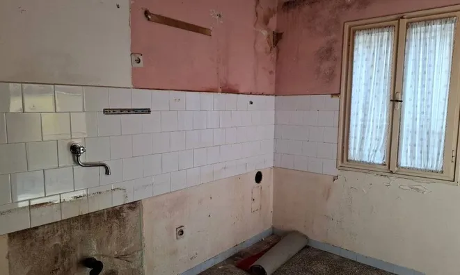 Недвижимость Семейный дом в Побрие: 8