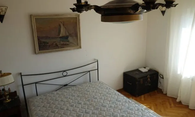 Недвижимость Четырехкомнатная квартира  
: 21