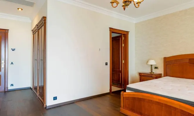 Недвижимость Семейный дом 508 м², новый: 25