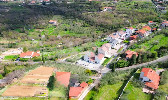 Недвижимость Дуплекс Ново Гриньян: 6