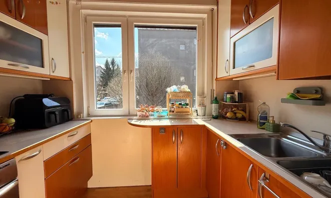 Недвижимость Трёхкомнатная квартира на Плетершниковой: 2