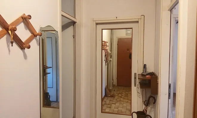 Недвижимость Квартира, 3 комнаты близко к центру Сежаны: 1