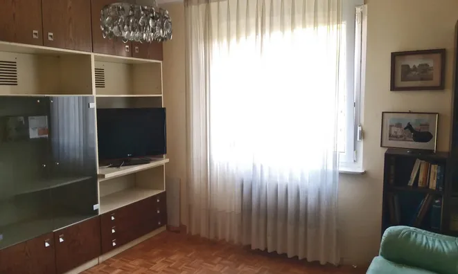 Недвижимость Квартира, 3 комнаты близко к центру Сежаны: 6