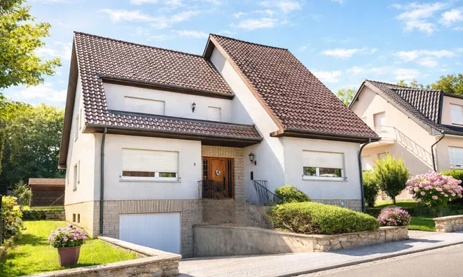 Недвижимость Detached house 6 bedrooms for sale in Pétange: 1