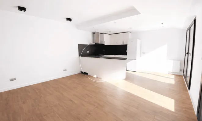 Недвижимость Apartment for sale in Andorra la Vella, 4 bedrooms: 2