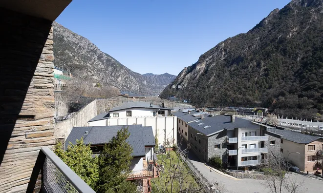 Недвижимость Apartment for sale in Santa Coloma, 3 bedrooms: 8