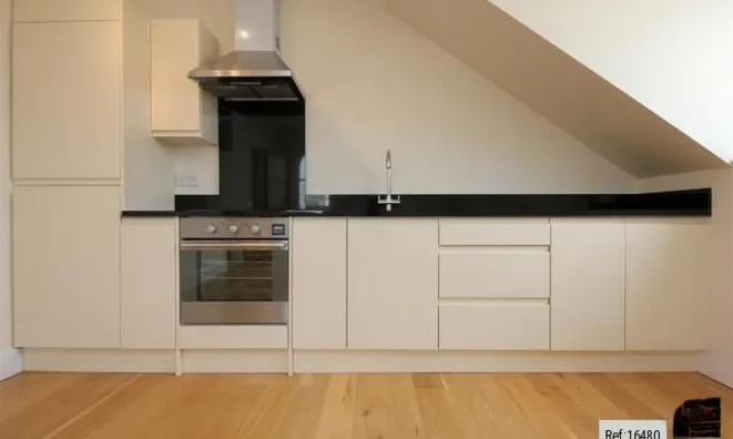 Недвижимость 78 Lebanon Gardens, East Putney, Wandsworth: 8