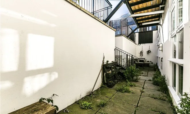 Недвижимость Linom Road: 6