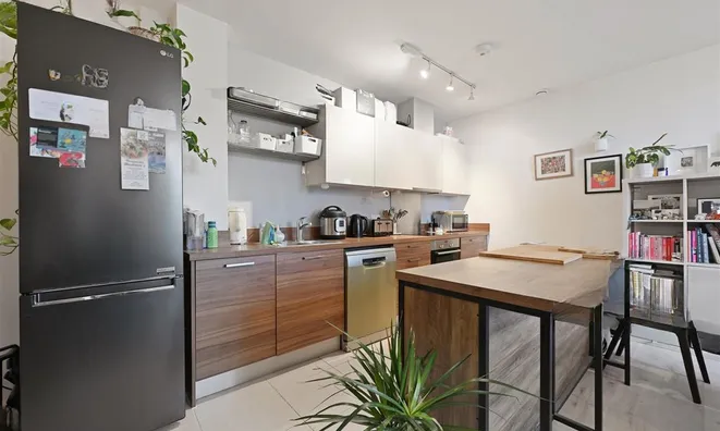 Недвижимость Bromyard House, Bromyard Avenue: 8