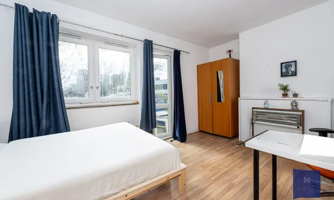 Недвижимость Burbage Close: 10