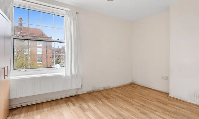 Недвижимость Pembury Road: 2