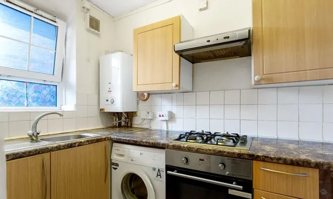 Недвижимость Pembury Road: 8